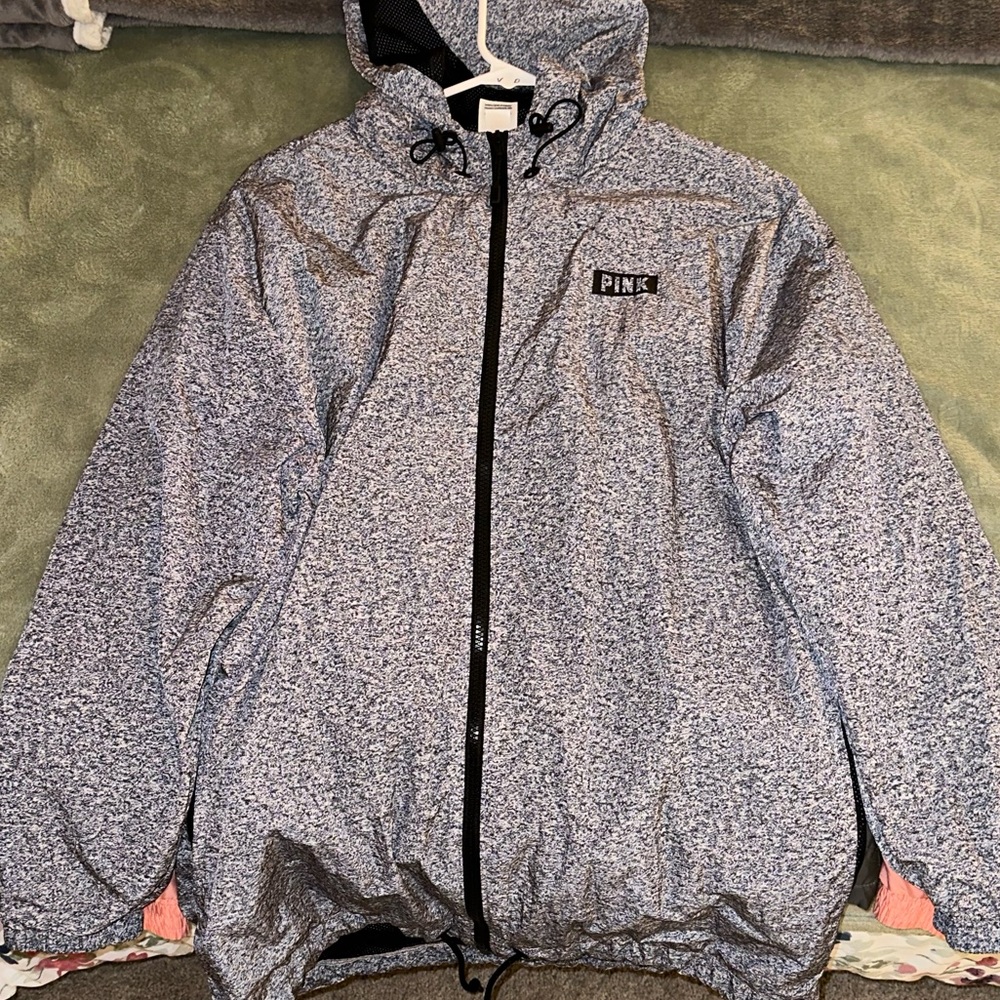 ✨MOVING SALE✨Pink Brand Light Rain Jacket Size XS/S